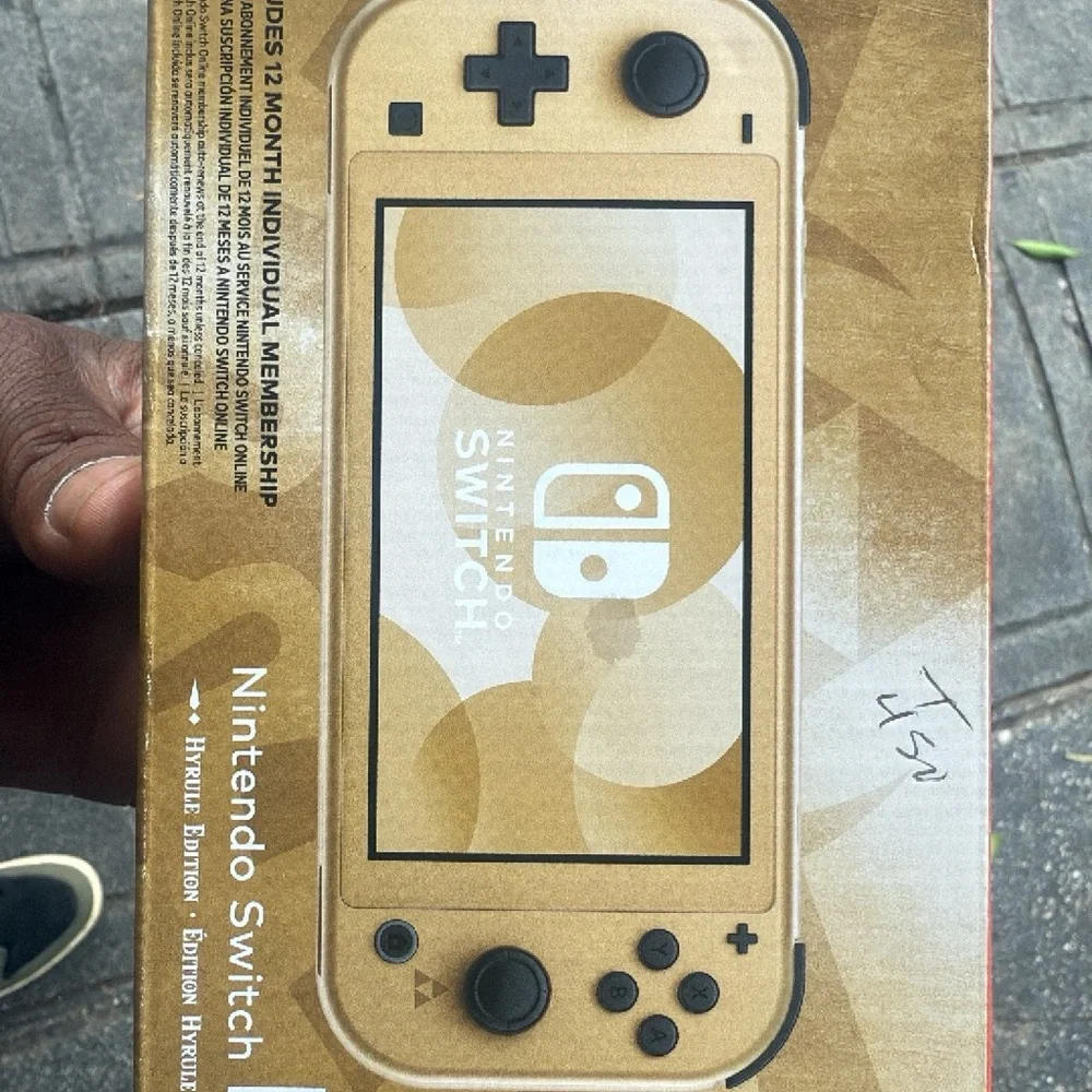 Nintendo Switch Lite - Elegant Gold